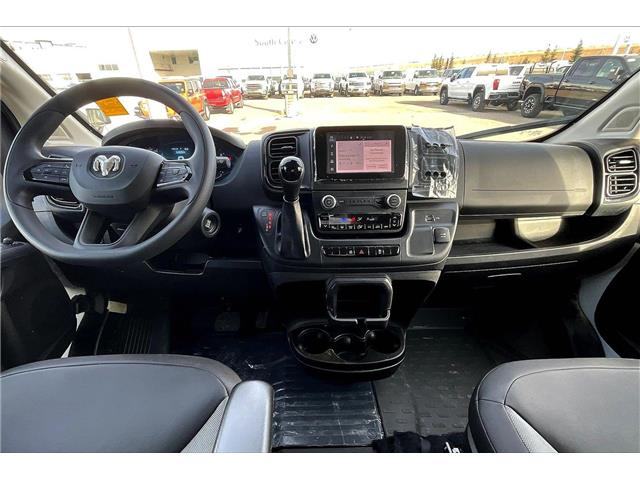 2025 RAM ProMaster 2500 High Roof (Stk: 58015U) in Calgary - Image 15 of 32