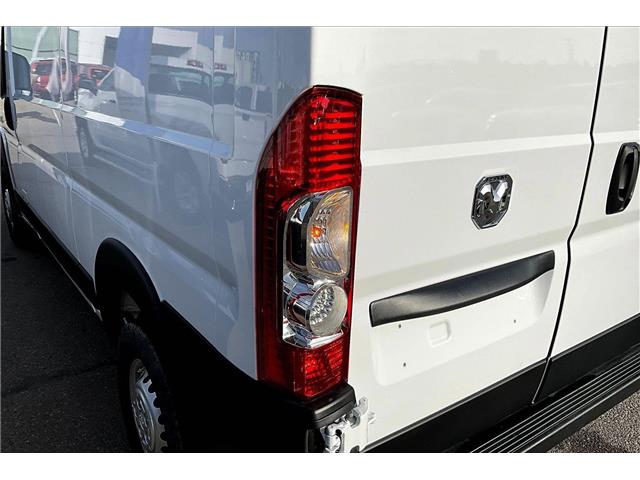 2025 RAM ProMaster 2500 High Roof (Stk: 58015U) in Calgary - Image 29 of 32
