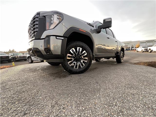2026 GMC Sierra 3500HD Denali Ultimate (Stk: TF152776) in Calgary - Image 10 of 23