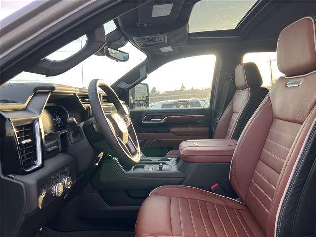 2026 GMC Sierra 3500HD Denali Ultimate (Stk: TF152776) in Calgary - Image 13 of 23