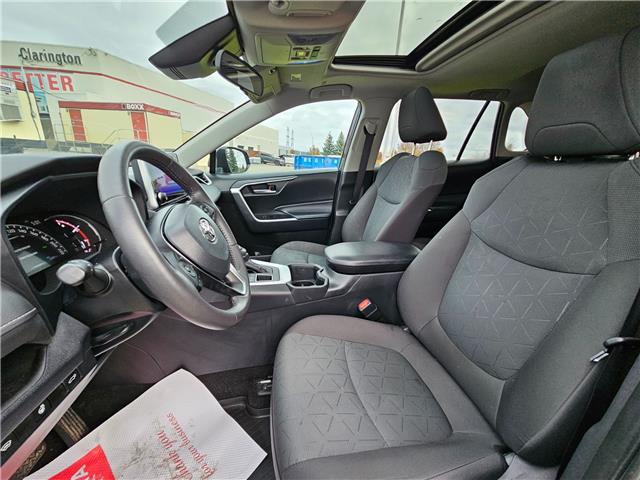 2023 Toyota RAV4 XLE (Stk: 26005B) in Bowmanville - Image 13 of 28
