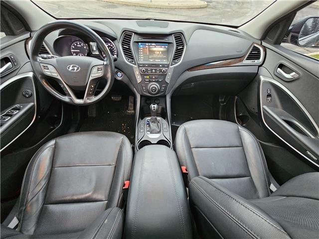 2017 Hyundai Santa Fe Sport 2.4 Luxury (Stk: 25653A) in Bowmanville - Image 16 of 29