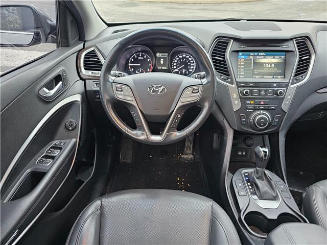 2017 Hyundai Santa Fe Sport 2.4 Luxury (Stk: 25653A) in Bowmanville - Image 19 of 29