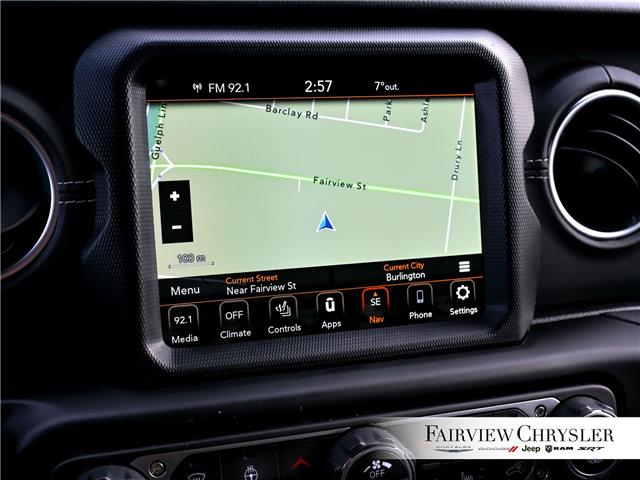 2021 Jeep Wrangler 4xe (PHEV) Sahara (Stk: u21392) in Burlington - Image 27 of 34