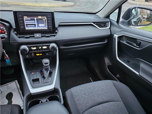 2020 Toyota RAV4 LE (Stk: P3718) in Bowmanville - Image 15 of 25