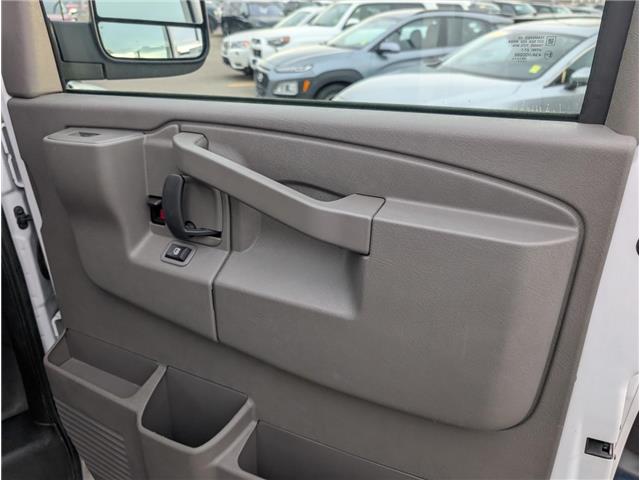 2023 GMC Savana 2500 Work Van (Stk: 19335) in Calgary - Image 10 of 20