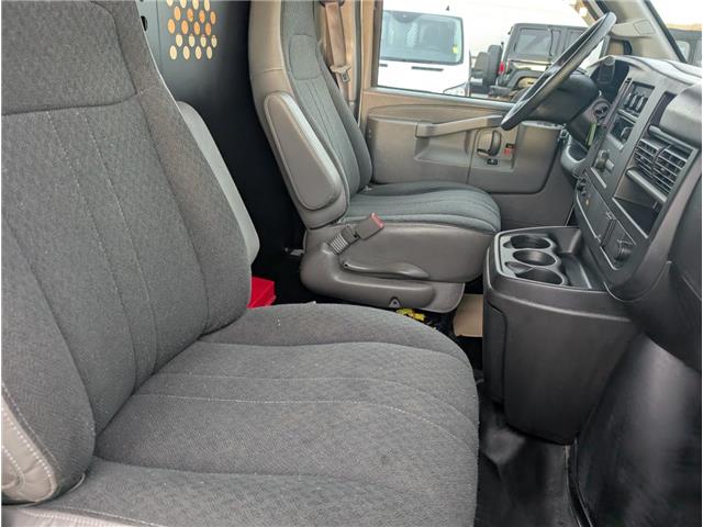2023 GMC Savana 2500 Work Van (Stk: 19335) in Calgary - Image 12 of 20