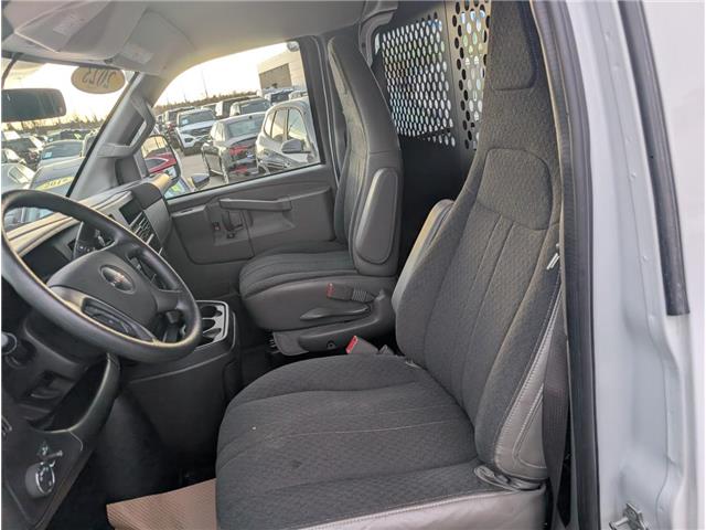 2023 GMC Savana 2500 Work Van (Stk: 19335) in Calgary - Image 17 of 20