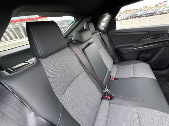 2026 Toyota bZ XLE (Stk: J000656) in Cranbrook - Image 12 of 21