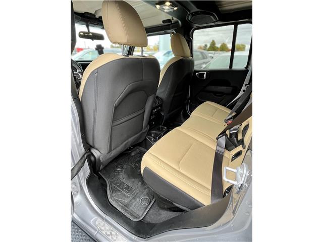 2020 Jeep Gladiator Overland (Stk: 251437) in Ottawa - Image 13 of 24