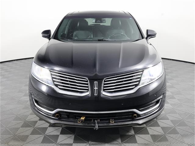 2018 Lincoln MKX Reserve (Stk: A20443) in Calgary - Image 2 of 23