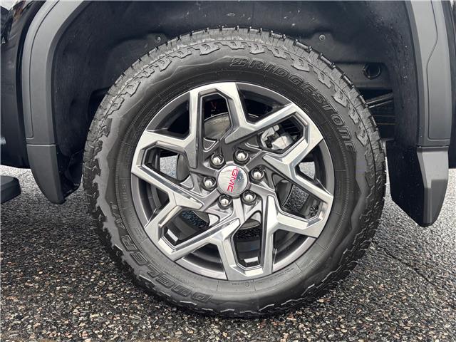 2026 GMC Sierra 1500 SLT (Stk: 26125) in Temiskaming Shores - Image 9 of 17