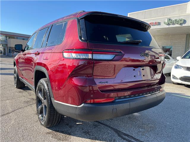 2025 Jeep Grand Cherokee L Laredo (Stk: 25-425) in Sarnia - Image 3 of 23