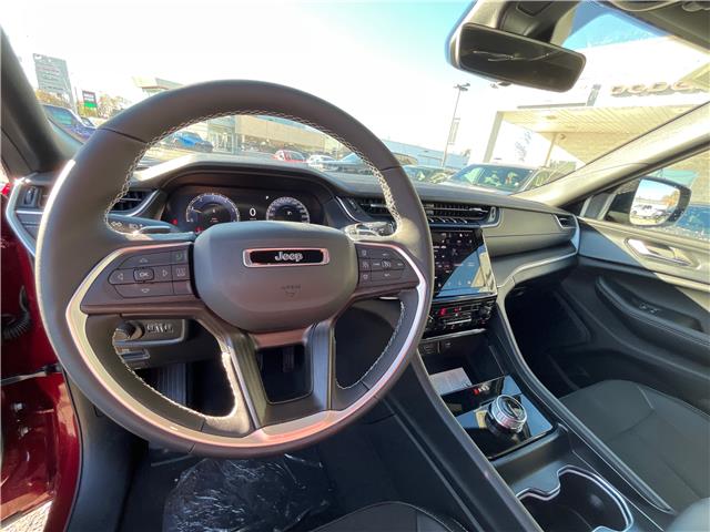2025 Jeep Grand Cherokee L Laredo (Stk: 25-425) in Sarnia - Image 12 of 23