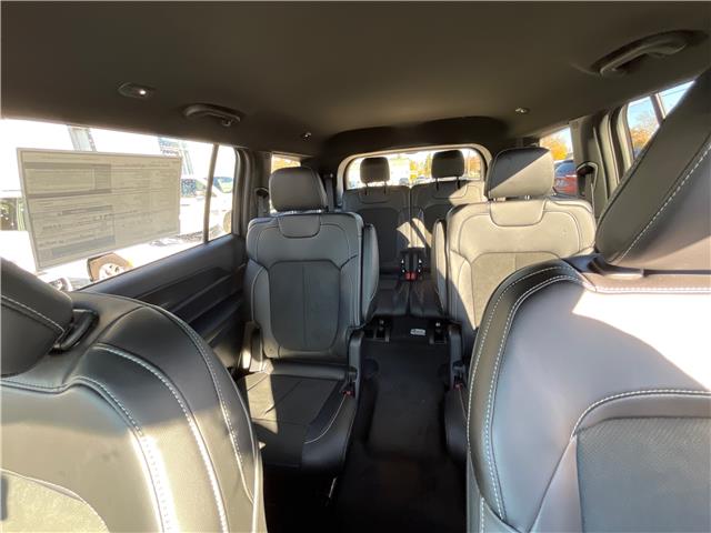 2025 Jeep Grand Cherokee L Laredo (Stk: 25-425) in Sarnia - Image 20 of 23