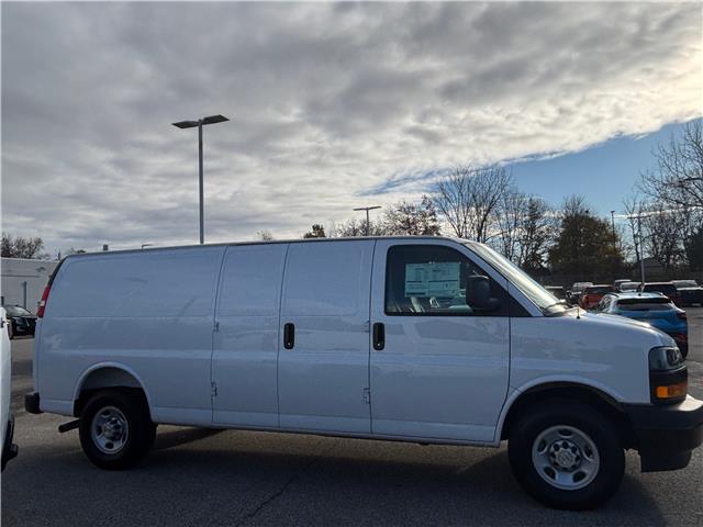 2025 Chevrolet Express 2500 Work Van (Stk: TS227009) in Caledonia - Image 6 of 34