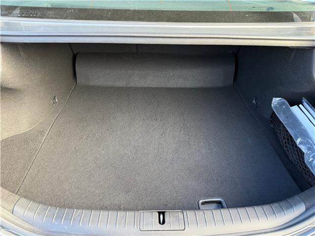 2021 Genesis G70 2.0T Prestige (Stk: U3319) in Cambridge - Image 14 of 33