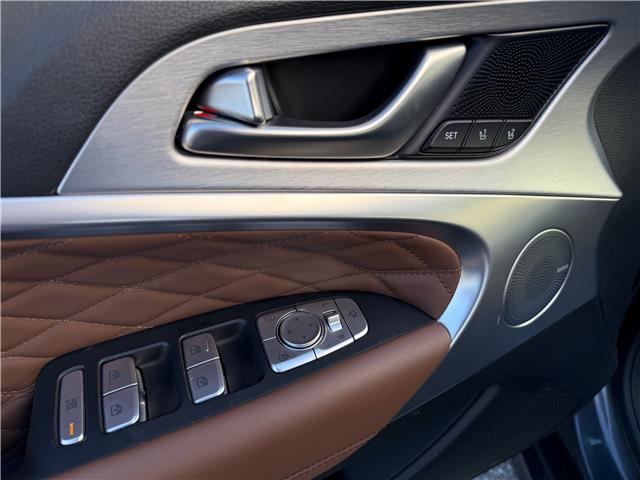 2021 Genesis G70 2.0T Prestige (Stk: U3319) in Cambridge - Image 18 of 33