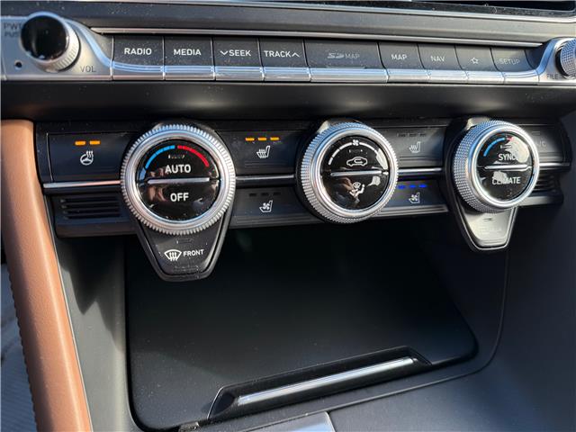 2021 Genesis G70 2.0T Prestige (Stk: U3319) in Cambridge - Image 24 of 33