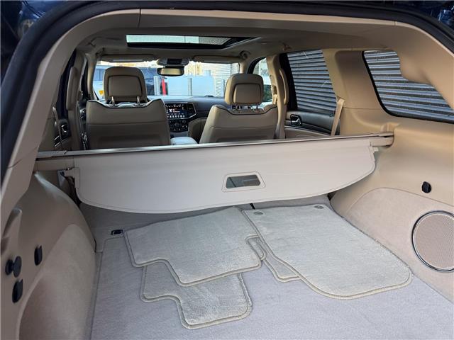 2021 Jeep Grand Cherokee Overland (Stk: 25523A) in London - Image 8 of 28