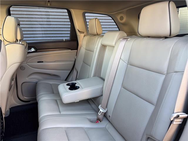 2021 Jeep Grand Cherokee Overland (Stk: 25523A) in London - Image 13 of 28