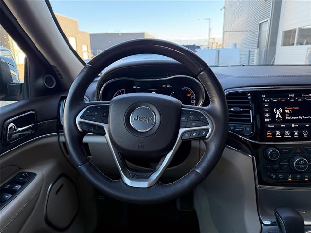 2021 Jeep Grand Cherokee Overland (Stk: 25523A) in London - Image 17 of 28