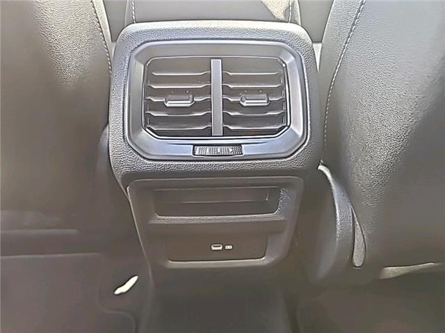 2024 Volkswagen Taos Highline (Stk: U1371) in Lethbridge - Image 19 of 23