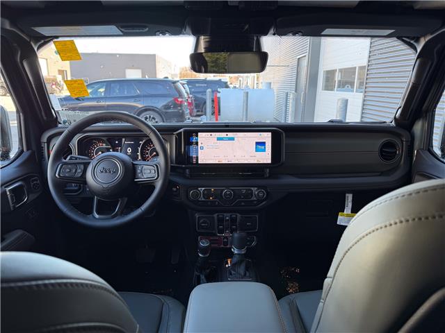 2026 Jeep Gladiator Mojave (Stk: 26072) in London - Image 15 of 25