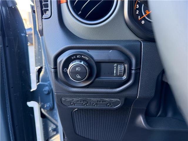 2026 Jeep Gladiator Mojave (Stk: 26072) in London - Image 23 of 25