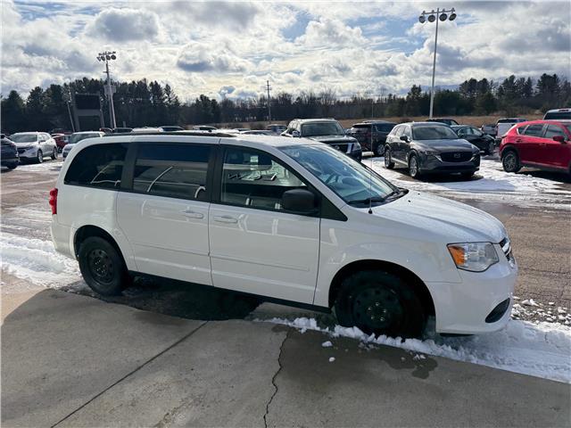 2017 Dodge Grand Caravan CVP/SXT (Stk: 24628) in Pembroke - Image 7 of 24 2017 Dodge Grand Caravan CVP/SXT (Stk: 24628) in Pembroke - Image 7 of 24