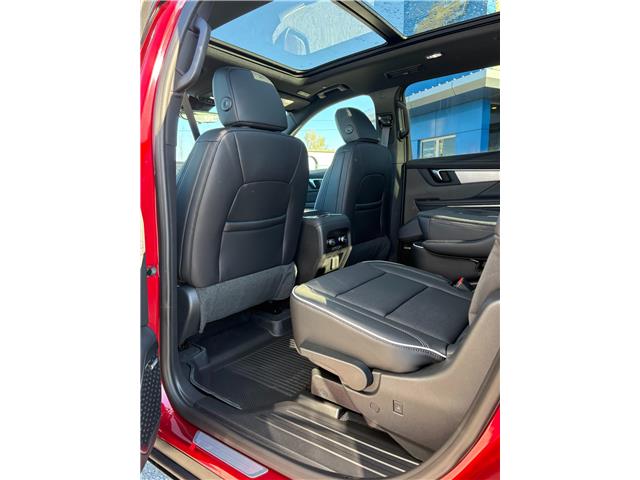 2026 Buick Enclave Preferred (Stk: 57046) in Strathroy - Image 5 of 11