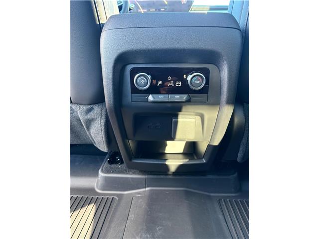 2026 Buick Enclave Preferred (Stk: 57046) in Strathroy - Image 6 of 11