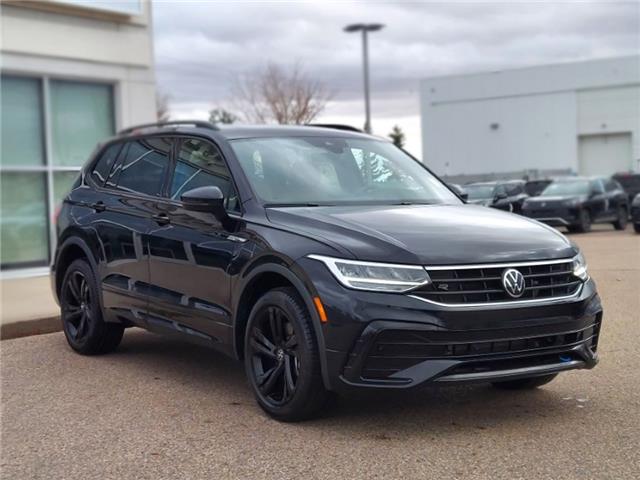 2024 Volkswagen Tiguan Comfortline R-Line Black Edition (Stk: 2504981) in Regina - Image 3 of 48