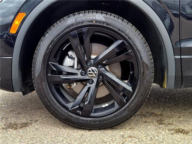 2024 Volkswagen Tiguan Comfortline R-Line Black Edition (Stk: 2504981) in Regina - Image 9 of 48