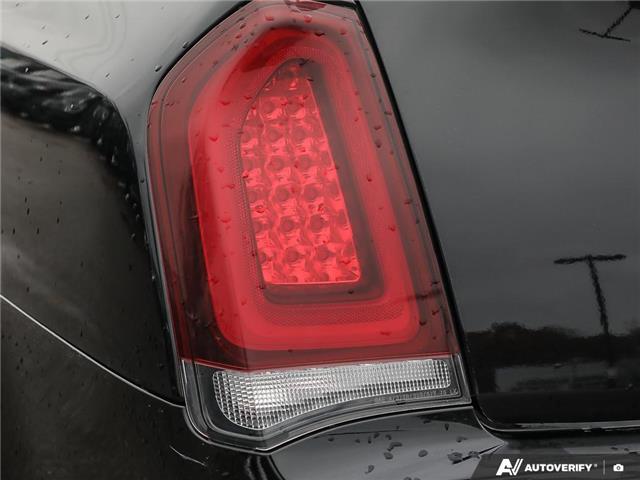 2022 Chrysler 300 Touring L (Stk: P4406) in Welland - Image 12 of 27
