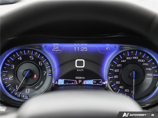 2022 Chrysler 300 Touring L (Stk: P4406) in Welland - Image 15 of 27