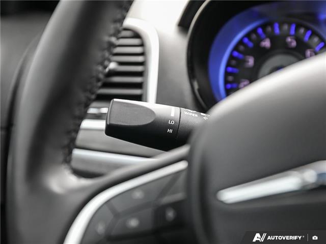 2022 Chrysler 300 Touring L (Stk: P4406) in Welland - Image 16 of 27
