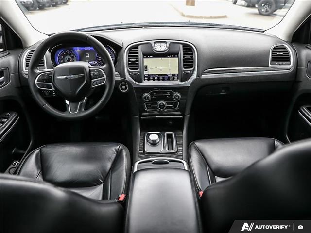 2022 Chrysler 300 Touring L (Stk: P4406) in Welland - Image 25 of 27