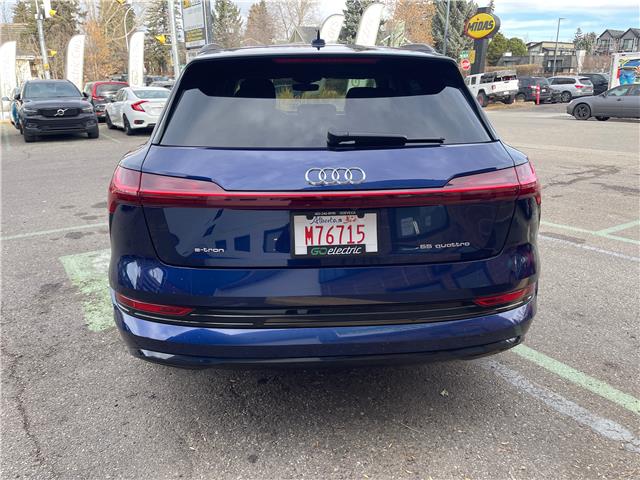 2021 Audi e-tron 55 Technik (Stk: R-21AUEBLU7514) in Calgary - Image 4 of 17
