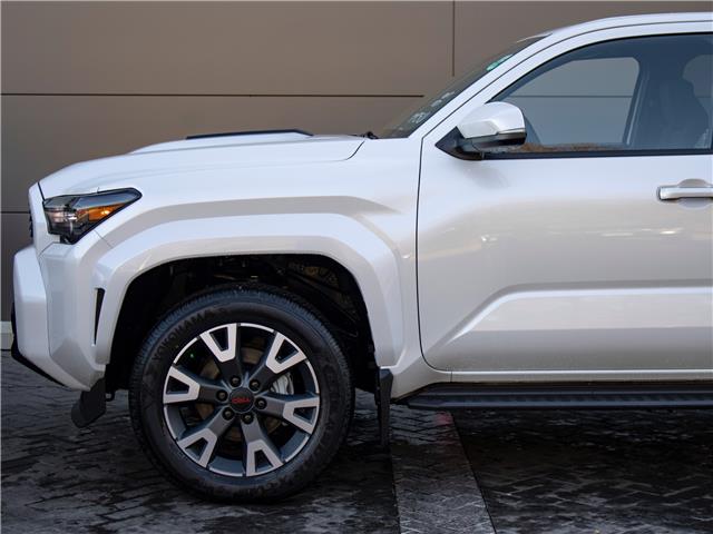 2025 Toyota 4Runner Base (Stk: 4R1908) in Windsor - Image 3 of 29