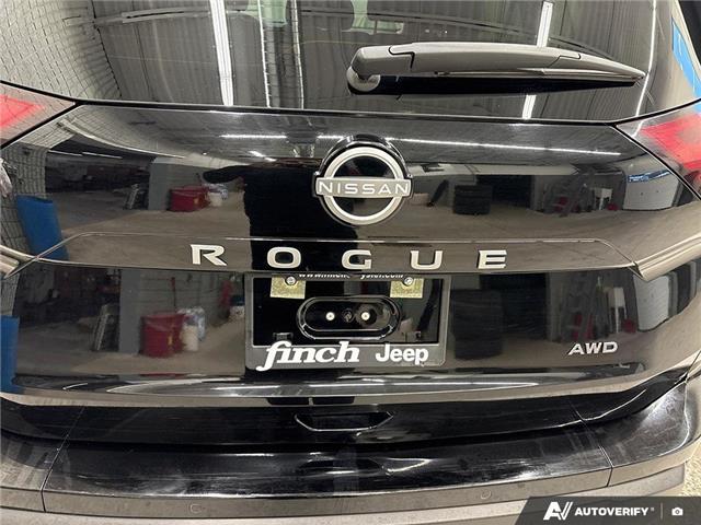 2025 Nissan Rogue SV Moonroof (Stk: 164231) in London - Image 10 of 26