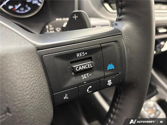 2025 Nissan Rogue SV Moonroof (Stk: 164231) in London - Image 17 of 26