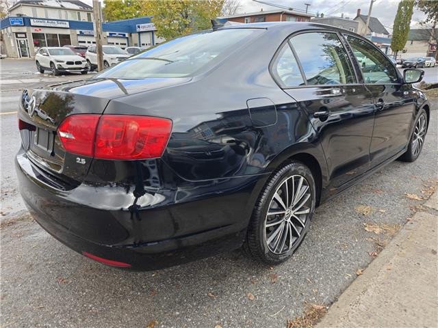 2013 Volkswagen Jetta 2.5L Sportline in Ottawa - Image 15 of 19
