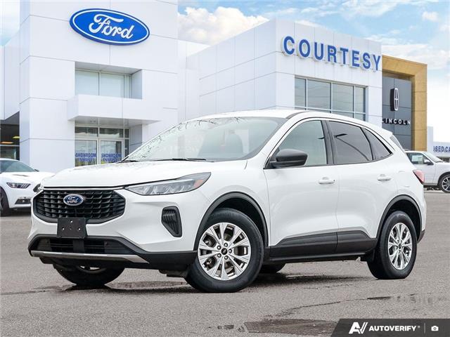 2024 Ford Escape Active (Stk: P6233) in London - Image 1 of 27