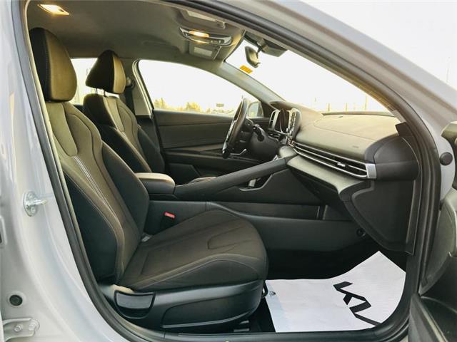 2023 Hyundai Elantra Preferred (Stk: P22591) in Stratford - Image 15 of 30 2023 Hyundai Elantra Preferred (Stk: P22591) in Stratford - Image 15 of 30