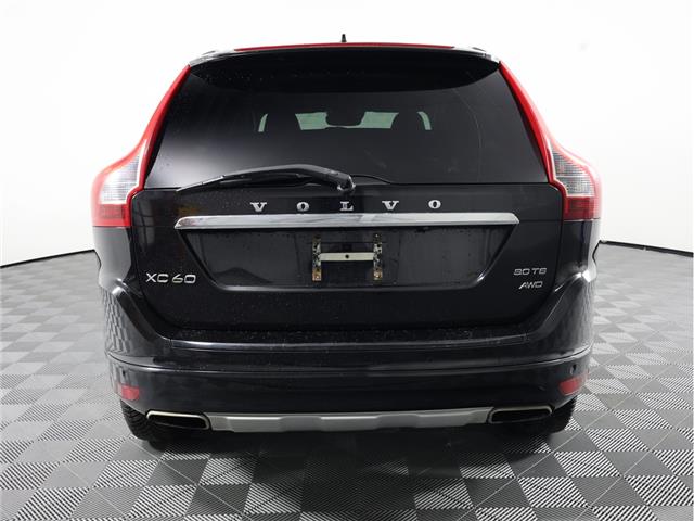 2016 Volvo XC60 T6 Premier (Stk: A20464) in Calgary - Image 7 of 21