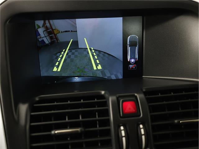 2016 Volvo XC60 T6 Premier (Stk: A20464) in Calgary - Image 17 of 21