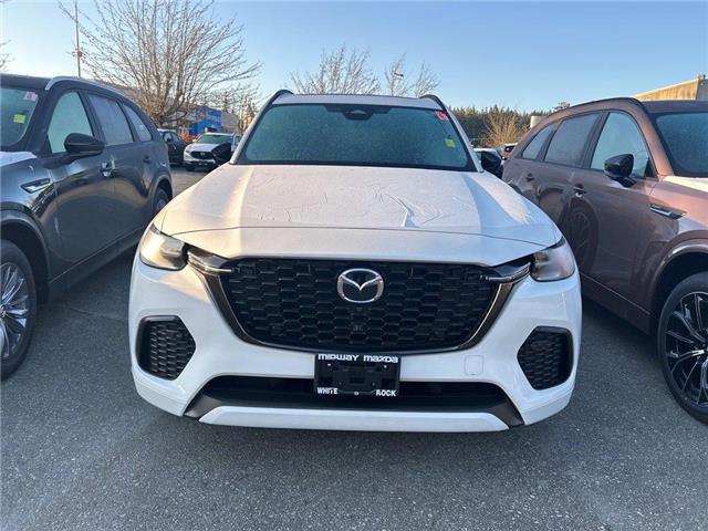 2025 Mazda CX-70 PHEV GT (Stk: 128125) in Surrey - Image 2 of 5
