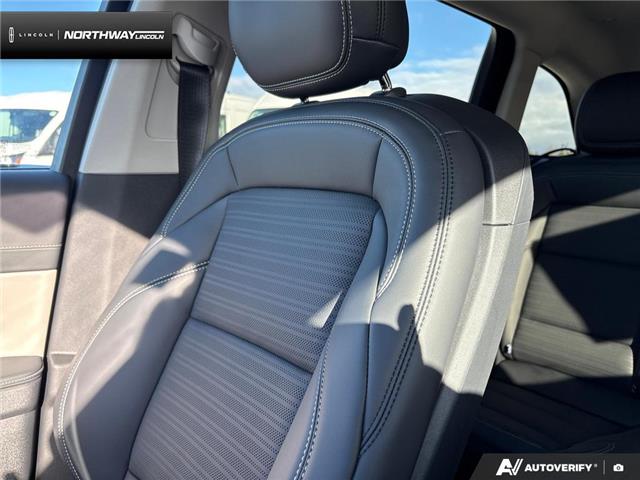 2025 Lincoln Nautilus Reserve (Stk: 5LA8422) in Brantford - Image 17 of 22