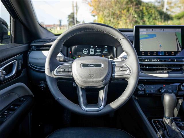 2025 Jeep Compass Limited (Stk: S618763) in Surrey - Image 10 of 24
